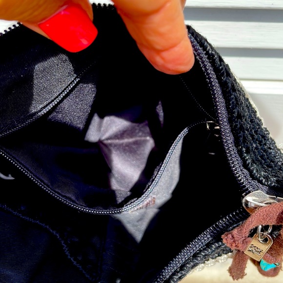 “The Sak” CROCHET Hobo Bag. I’ve only used a few times. - Picture 7 of 11